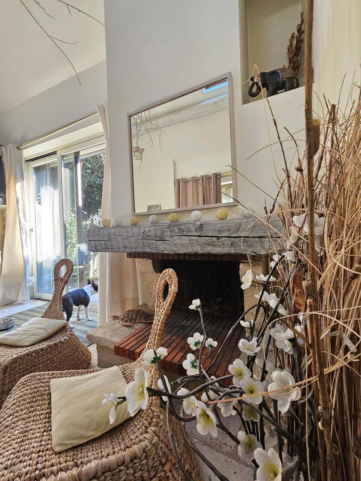 Gite Milly - 2 Studios En Coeur De Ville Εξωτερικό φωτογραφία